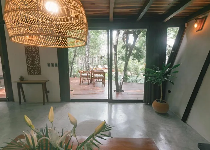 Nahouse Jungle Lodges