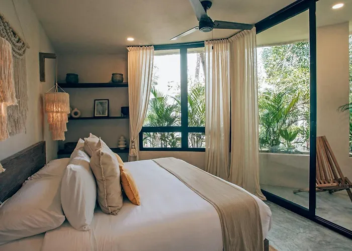 Luxury Jungle Villa-Pvt Pool -100Mbs- Concierge 8A